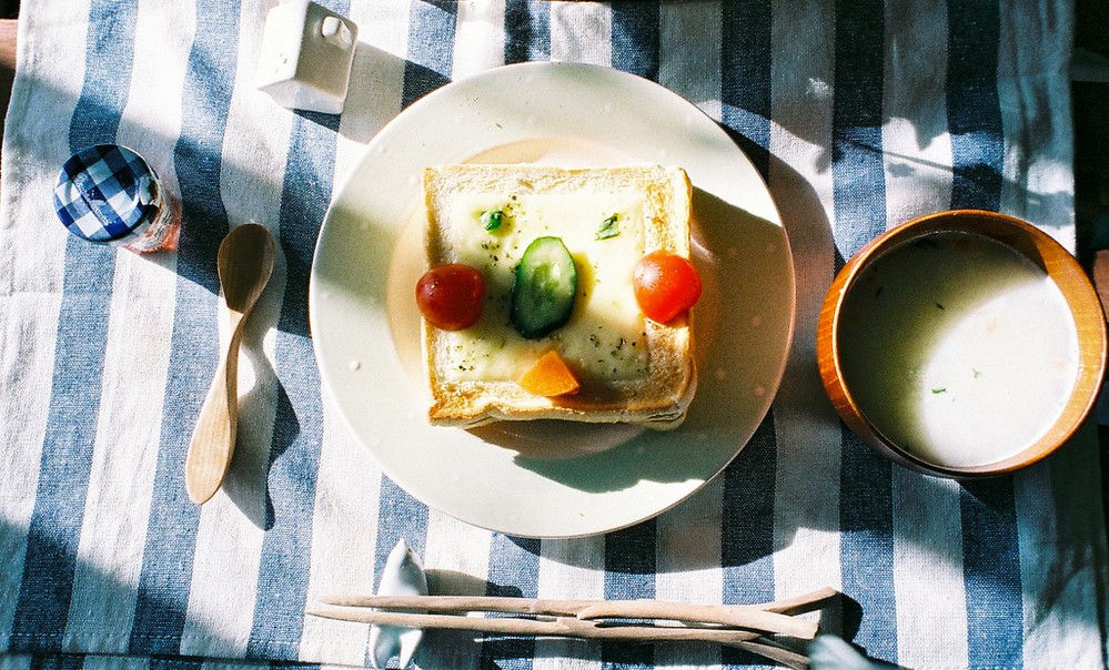 smiling-breakfast13.jpg