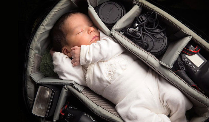 baby-camera-bag-newborn-photography-4__700.jpg