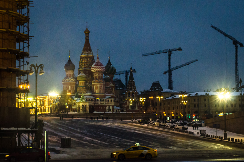 Васильевский спуск