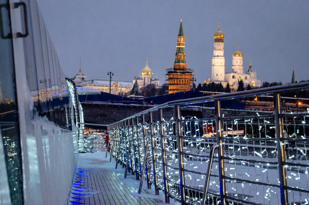 речные прогулки москва