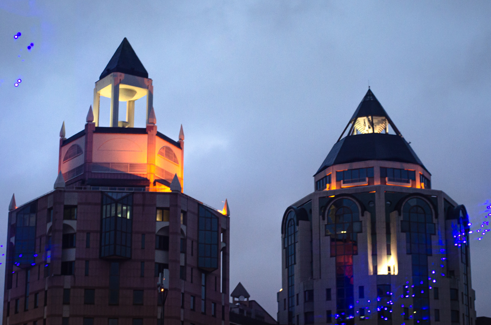 Риверсайд Тауэрс