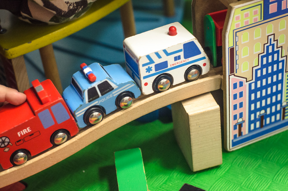 деревянная железная дорога