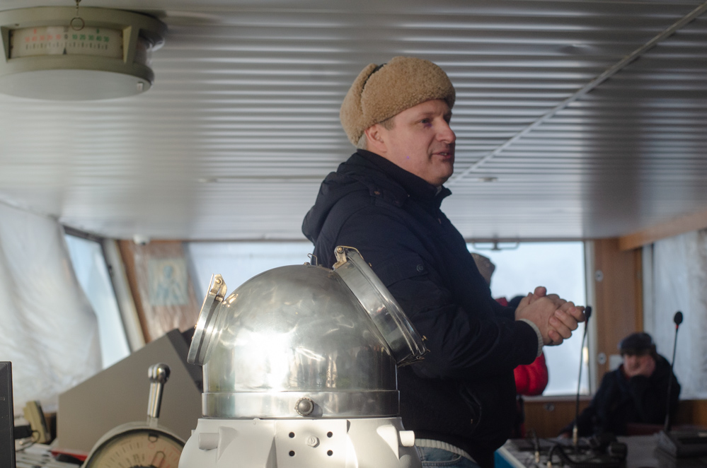 капитан теплохода россия2