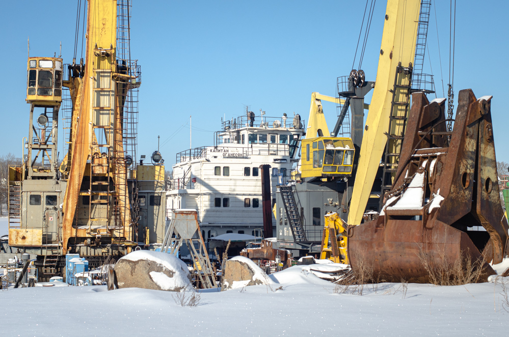 грузовой порт