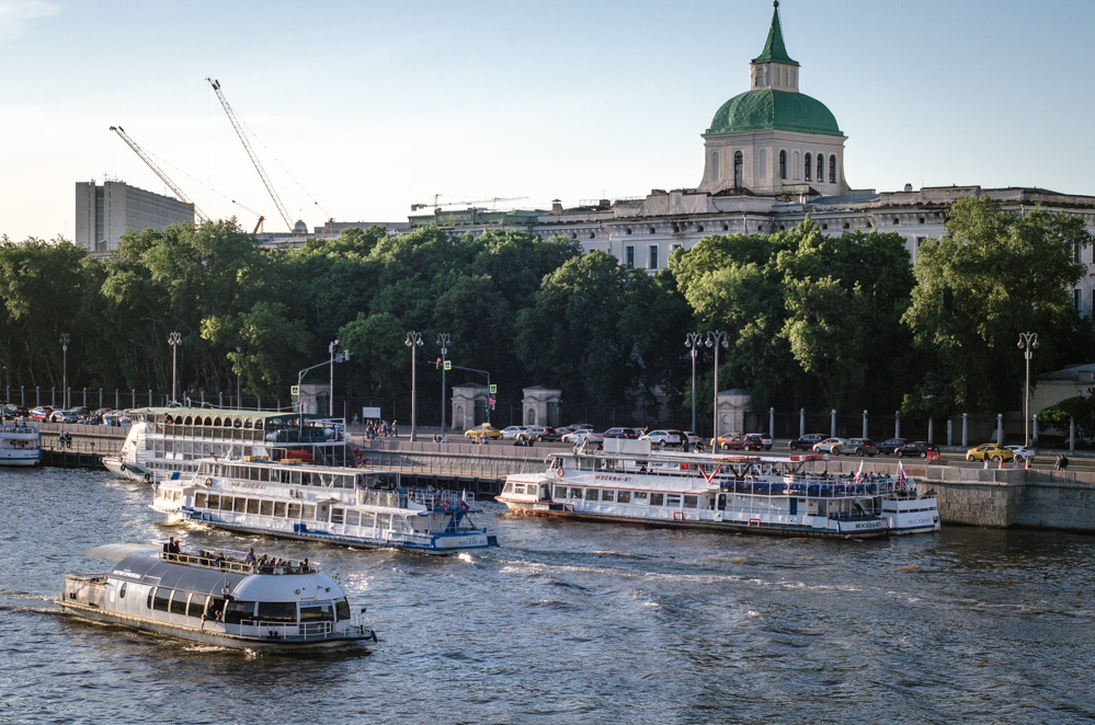 речные прогулки