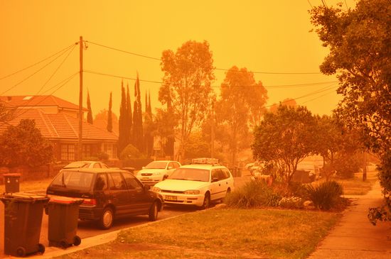 sand-storm-over-sydney07.jpg