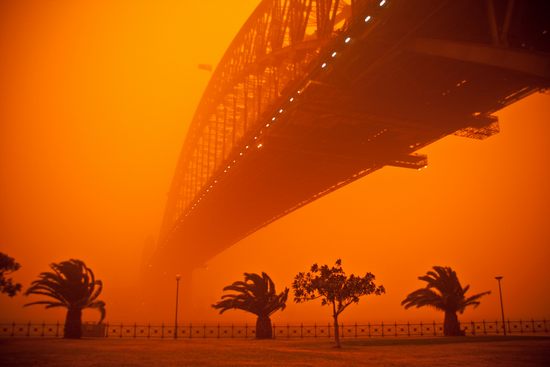 sand-storm-over-sydney10.jpg